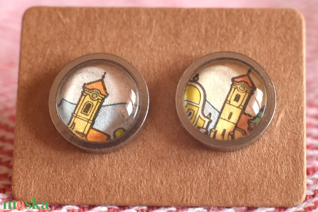 Templomos bélyeg fülbevaló - ékszer - fülbevaló - pötty fülbevaló - Meska.hu