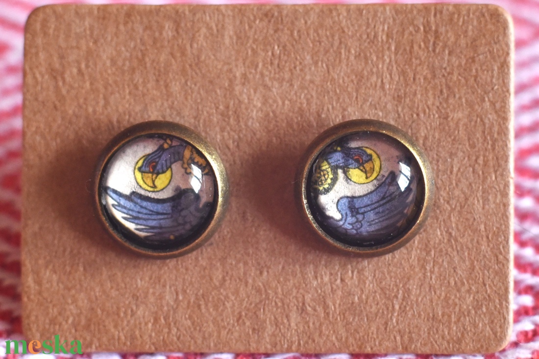 Madaras bélyeg fülbevaló - ékszer - fülbevaló - pötty fülbevaló - Meska.hu