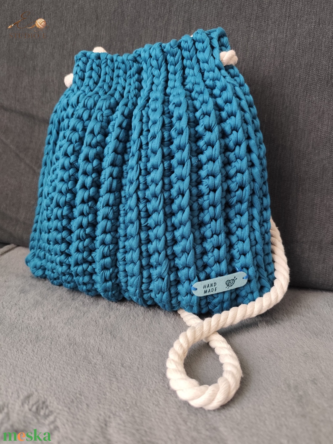 Horgolt kistáska - táska & tok - kézitáska & válltáska - vállon átvethető táska - Meska.hu