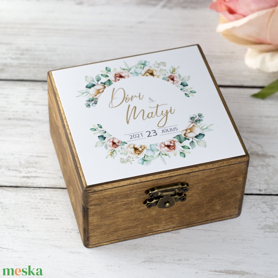 Nászajándék dobozban - barna - esküvő - emlék & ajándék - nászajándék - pénzátadó doboz - Meska.hu