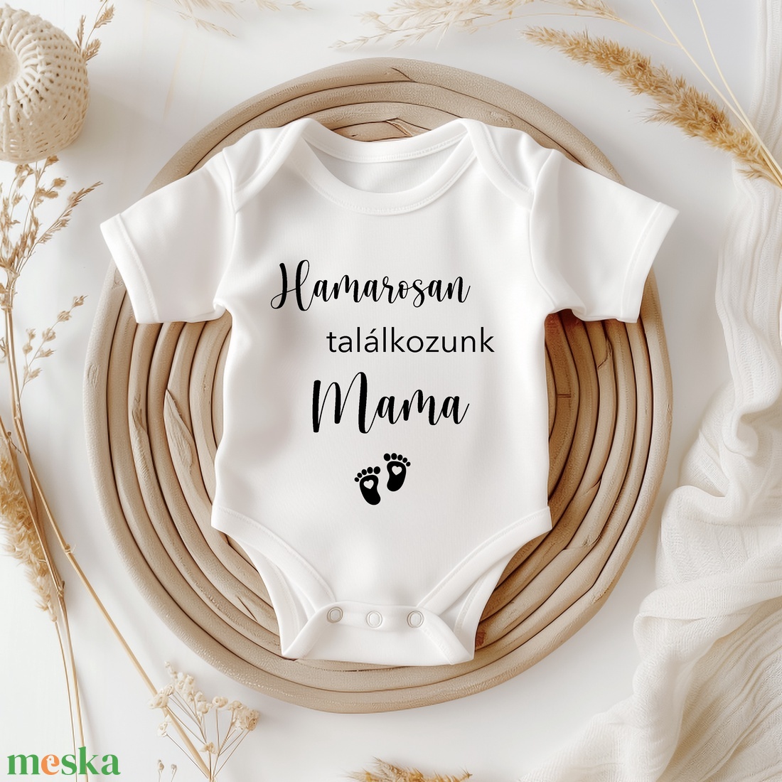 Baba bejelentő body - Hamarosan találkozunk - ruha & divat - babaruha & gyerekruha - body - Meska.hu Baba bejelentő body - Hamarosan találkozunk - ruha & divat - babaruha & gyerekruha - body - Meska.hu