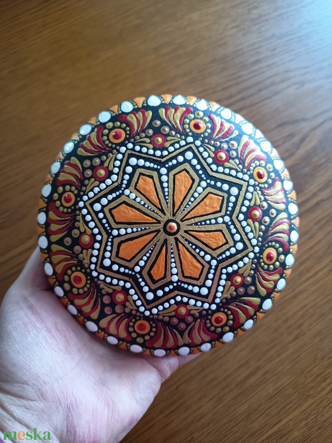 Narancs és arany mandalakő - művészet - szobor - kerámia - Meska.hu