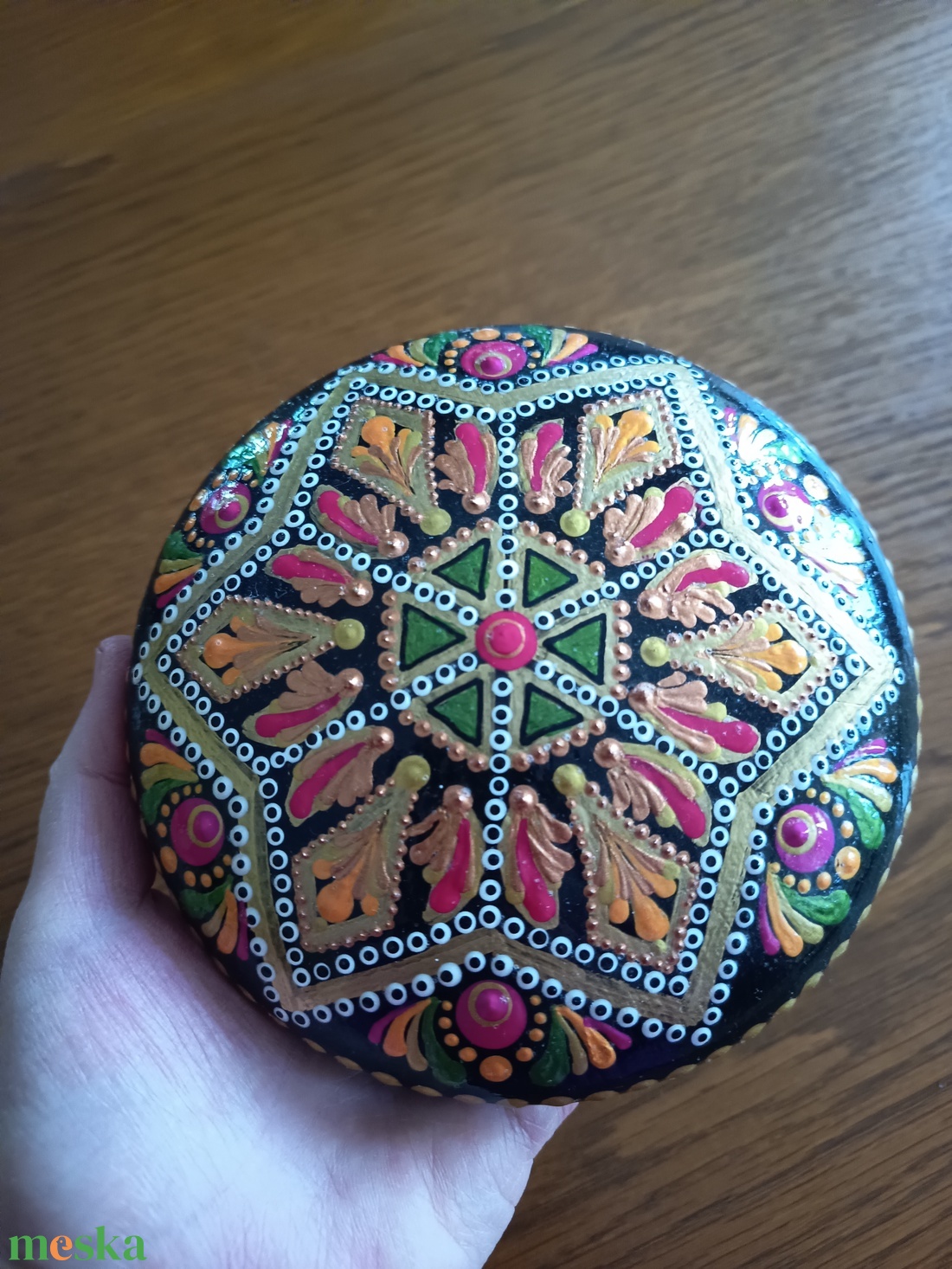 Virágos mandalakő - művészet - szobor - kerámia - Meska.hu