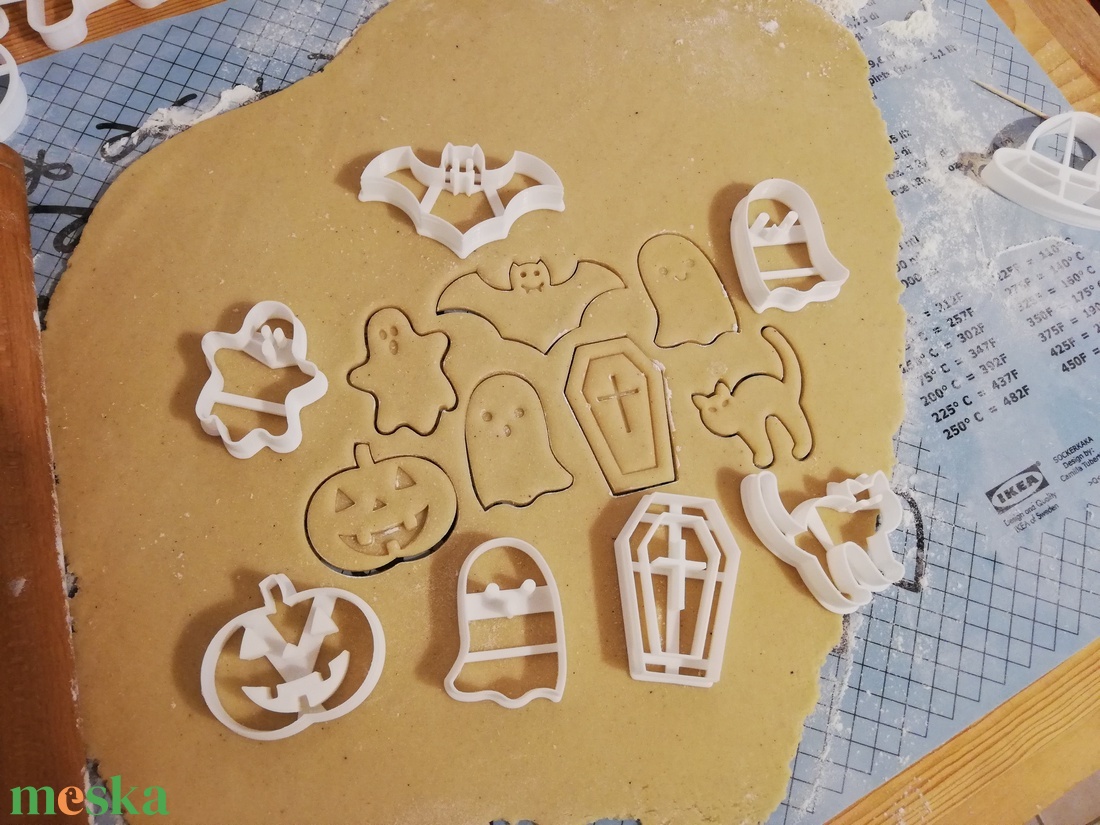 Halloween-i kekszkiszúró szett - otthon & életmód - konyhafelszerelés, tálalás - sütés, főzés - sütikiszúró - Meska.hu