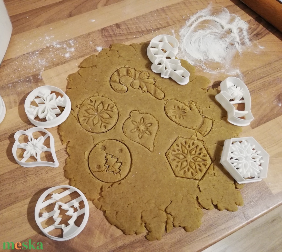 Karácsonyi keksz/mézeskalács kiszúró szett - otthon & életmód - konyhafelszerelés, tálalás - sütés, főzés - sütikiszúró - Meska.hu