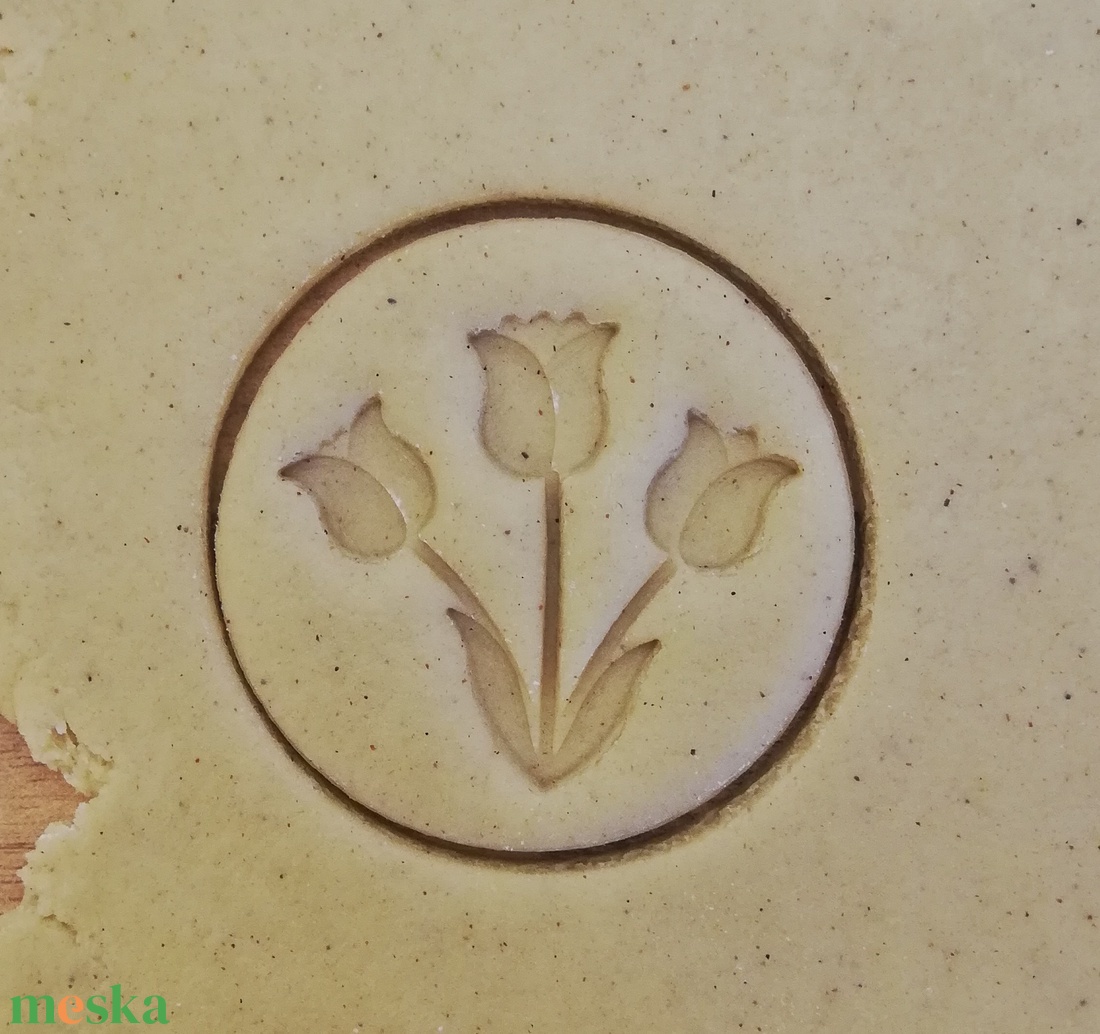 Tulipános - Húsvéti sütemény kiszúró forma - otthon & életmód - konyhafelszerelés, tálalás - Meska.hu