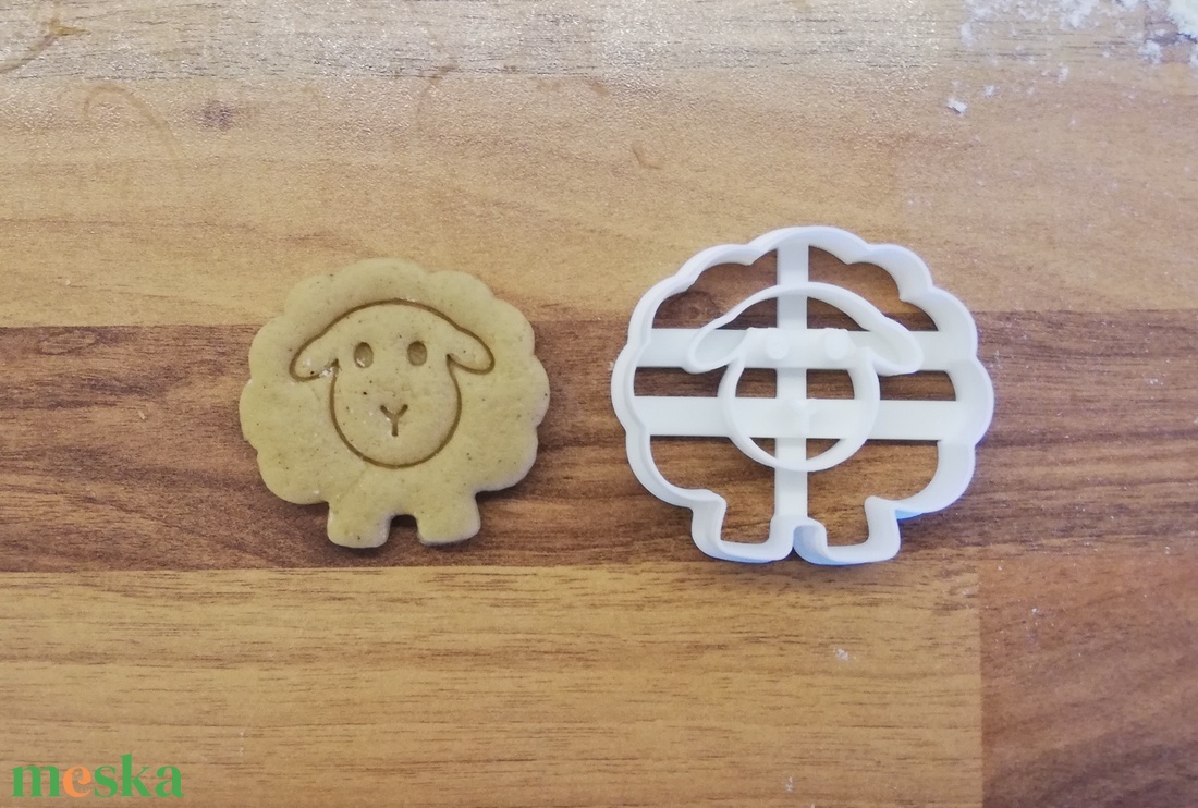 Bárányka - Húsvéti sütemény kiszúró forma - otthon & életmód - konyhafelszerelés, tálalás - sütés, főzés - sütikiszúró - Meska.hu