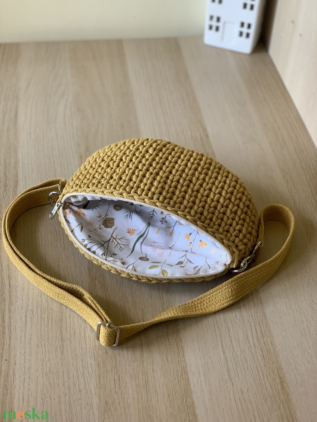 Övtasi / Crossbody táska - táska & tok - kézitáska & válltáska - vállon átvethető táska - Meska.hu