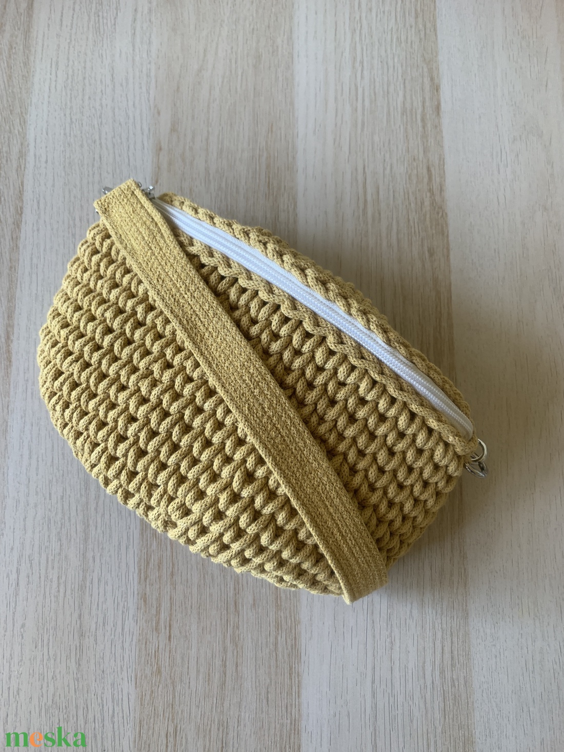 Övtasi / Crossbody táska - táska & tok - kézitáska & válltáska - vállon átvethető táska - Meska.hu
