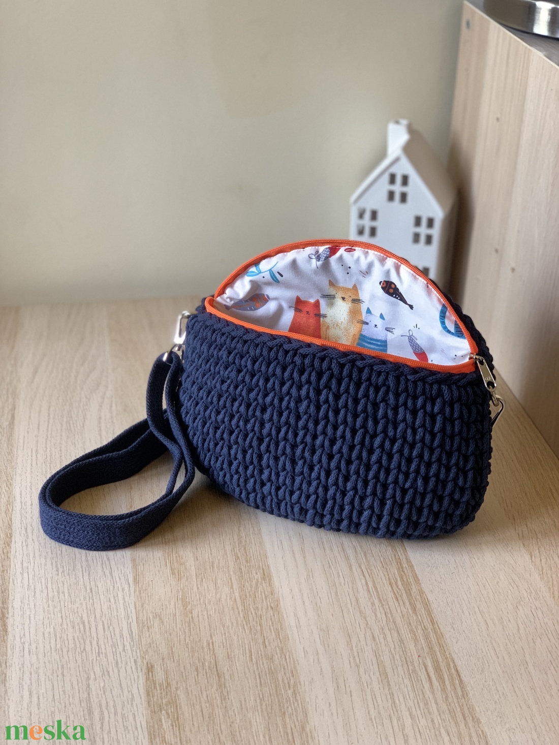 Övtasi / Crossbody táska - táska & tok - kézitáska & válltáska - vállon átvethető táska - Meska.hu