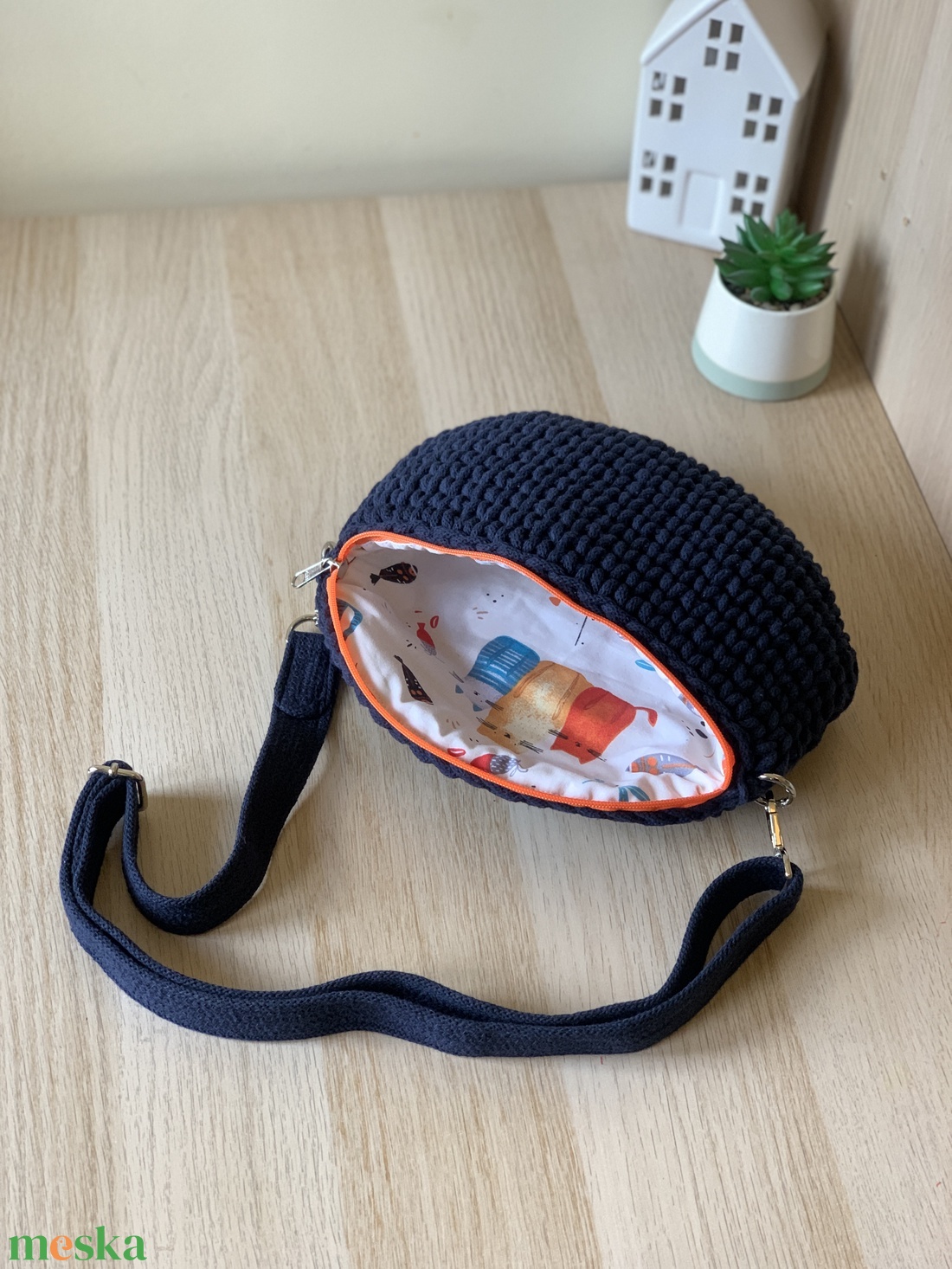 Övtasi / Crossbody táska - táska & tok - kézitáska & válltáska - vállon átvethető táska - Meska.hu