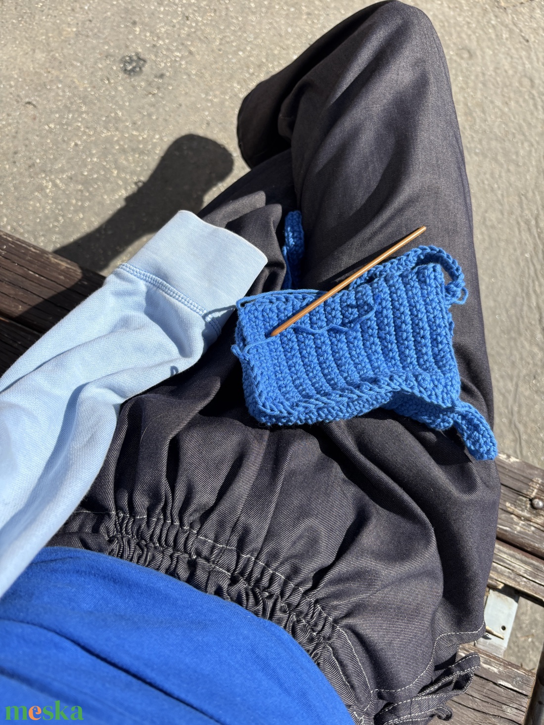 kék horgolt kis táska, telefontartó - táska & tok - pénztárca & más tok - telefontok - Meska.hu