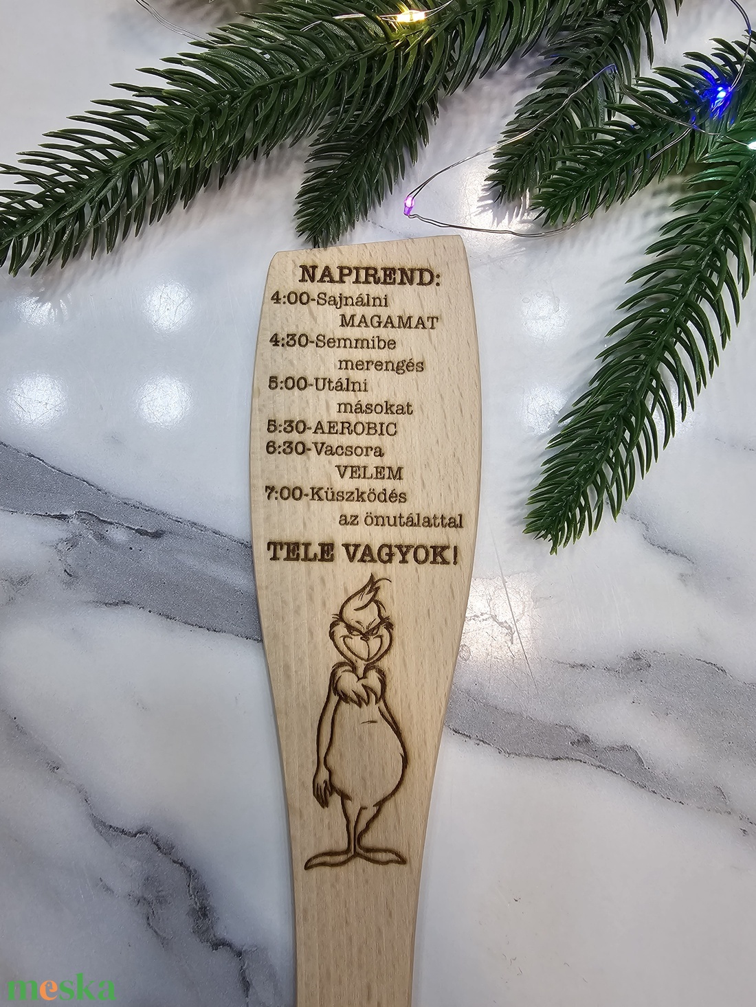 Grincs gravírozott fakanál  - otthon & életmód - dekoráció - dísztárgy - Meska.hu