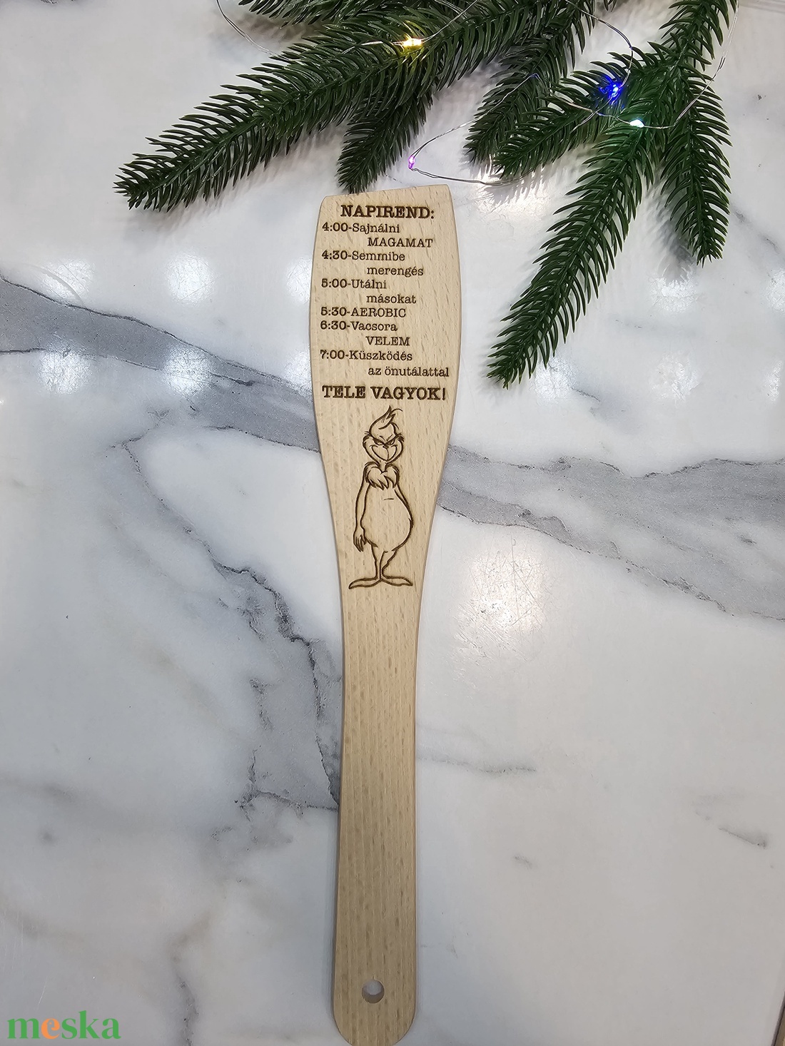 Grincs gravírozott fakanál  - otthon & életmód - dekoráció - dísztárgy - Meska.hu