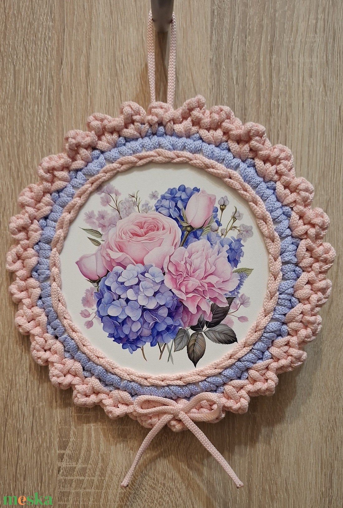 Virágos kopogtató - otthon & életmód - dekoráció - ajtó- és ablak dekoráció - ablakmatrica - Meska.hu