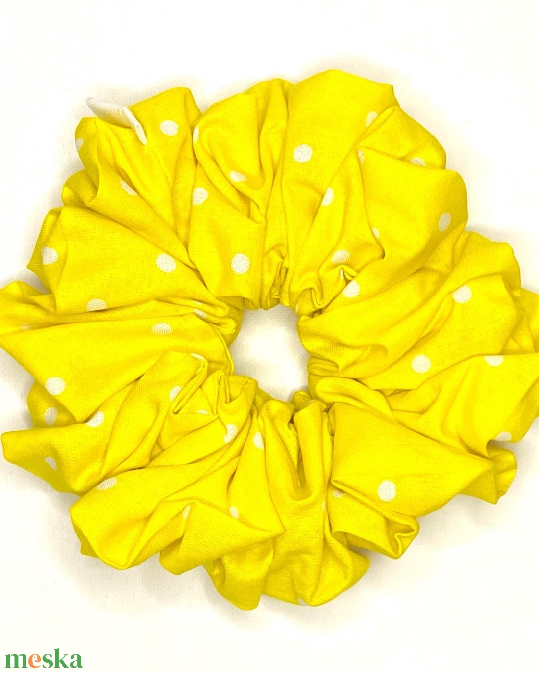 Napsárga, pöttyös XXL scrunchie - ruha & divat - hajdísz & hajcsat - hajgumi - Meska.hu Napsárga, pöttyös XXL scrunchie - ruha & divat - hajdísz & hajcsat - hajgumi - Meska.hu