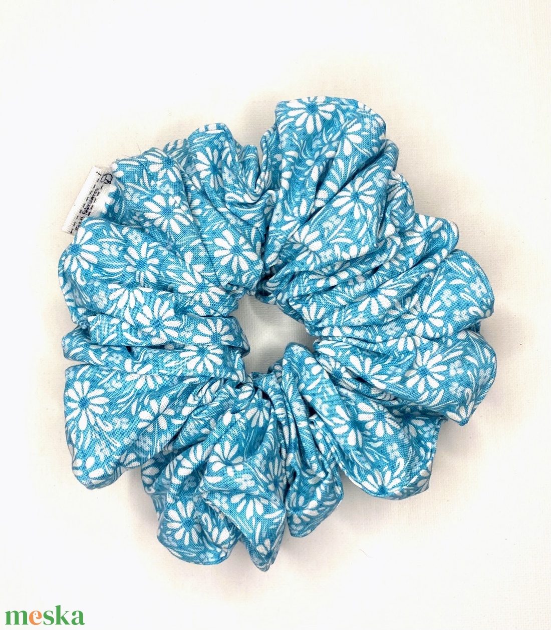 Százszorszép XXL scrunchie - ruha & divat - hajdísz & hajcsat - hajgumi - Meska.hu Százszorszép XXL scrunchie - ruha & divat - hajdísz & hajcsat - hajgumi - Meska.hu