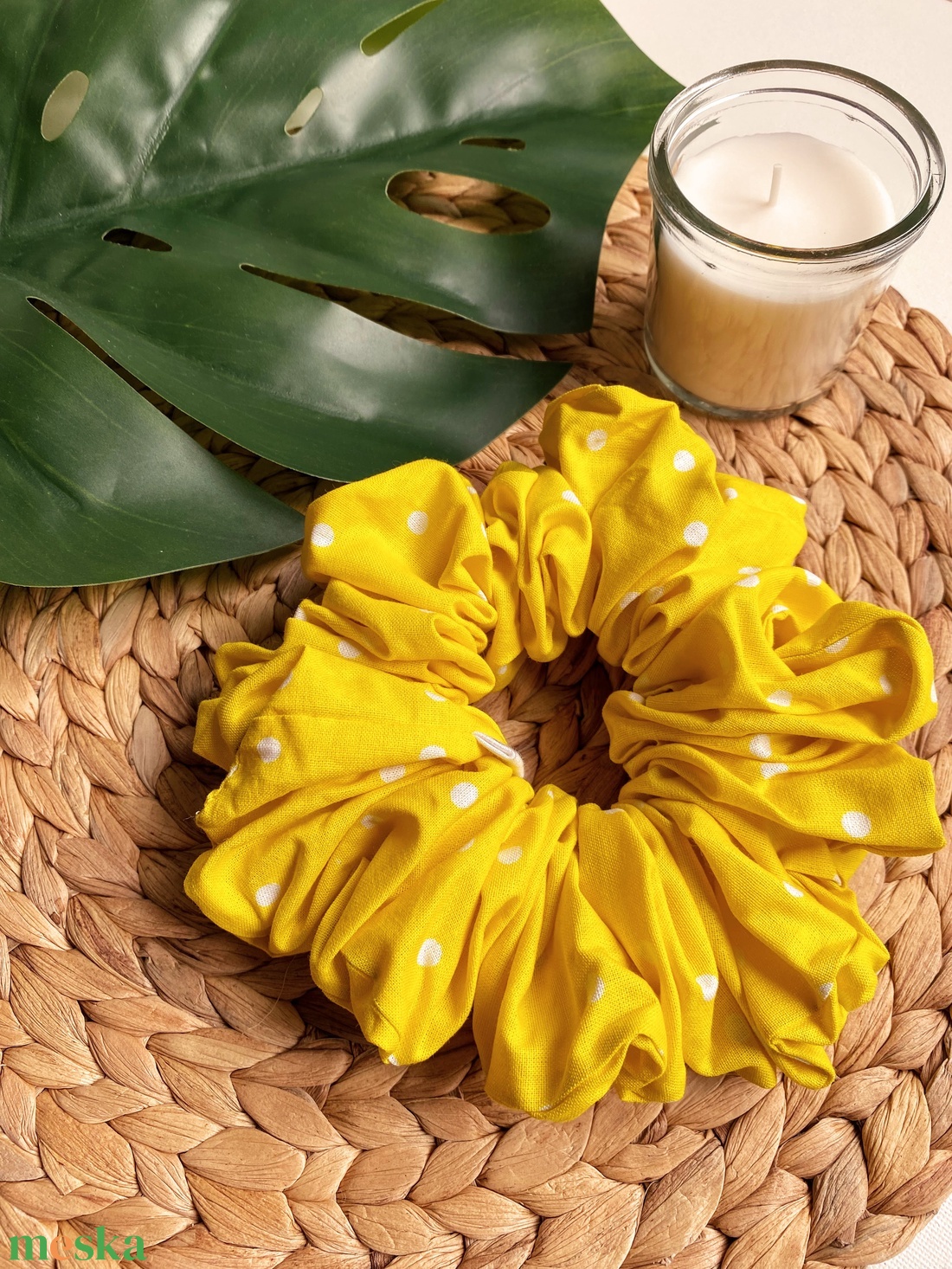 Napsárga, pöttyös XXL scrunchie - ruha & divat - hajdísz & hajcsat - hajgumi - Meska.hu Napsárga, pöttyös XXL scrunchie - ruha & divat - hajdísz & hajcsat - hajgumi - Meska.hu