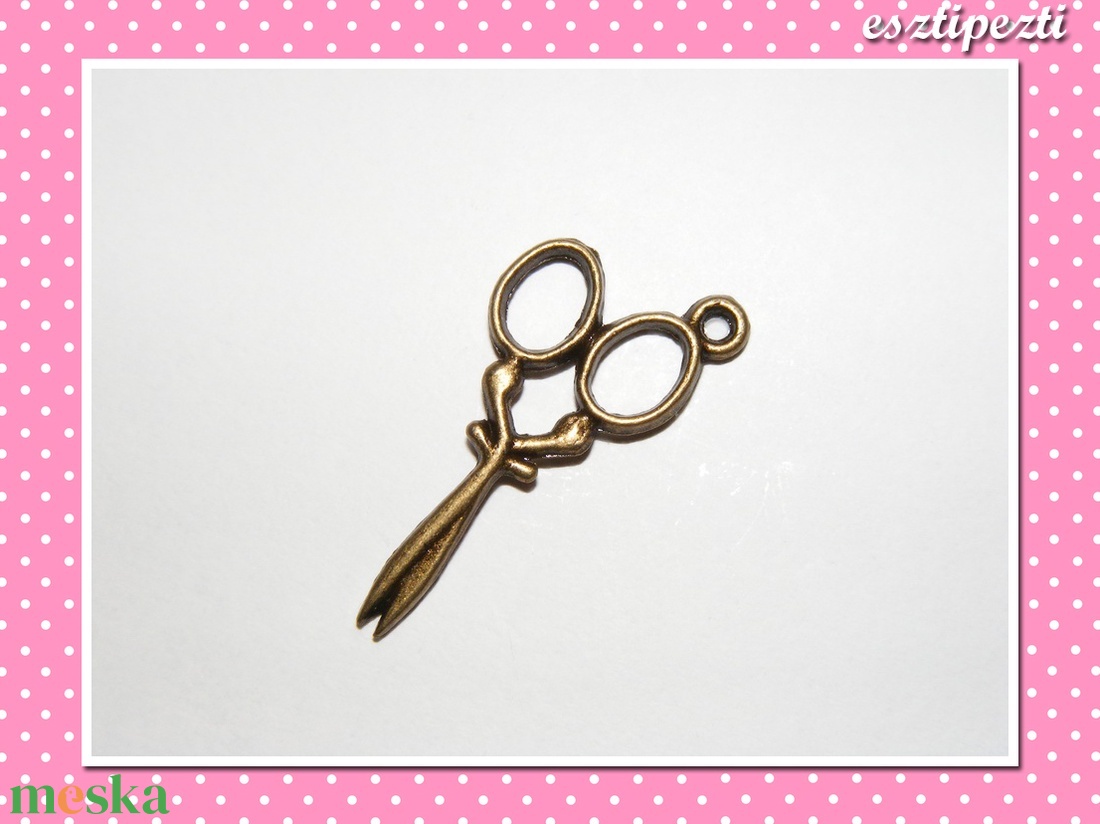 2 db Medál Olló 13x30 mm bronz színű - kellékek & szerszámok - gyöngyfűzés kellékek - egyéb alkatrész - Meska.hu 2 db Medál Olló 13x30 mm bronz színű - kellékek & szerszámok - gyöngyfűzés kellékek - egyéb alkatrész - Meska.hu