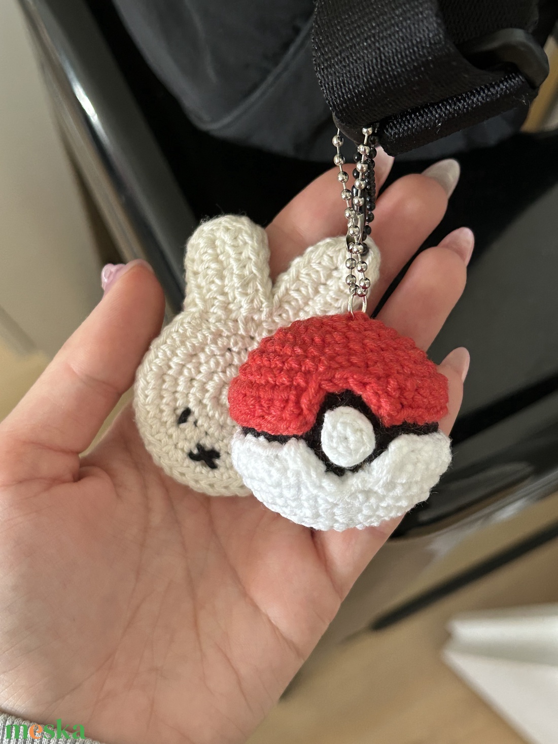 Horgolt Pokélabda kulcstartó kézzel készült amigurumi, választható lánccal - táska & tok - kulcstartó & táskadísz - kulcstartó - Meska.hu Horgolt Pokélabda kulcstartó kézzel készült amigurumi, választható lánccal - táska & tok - kulcstartó & táskadísz - kulcstartó - Meska.hu