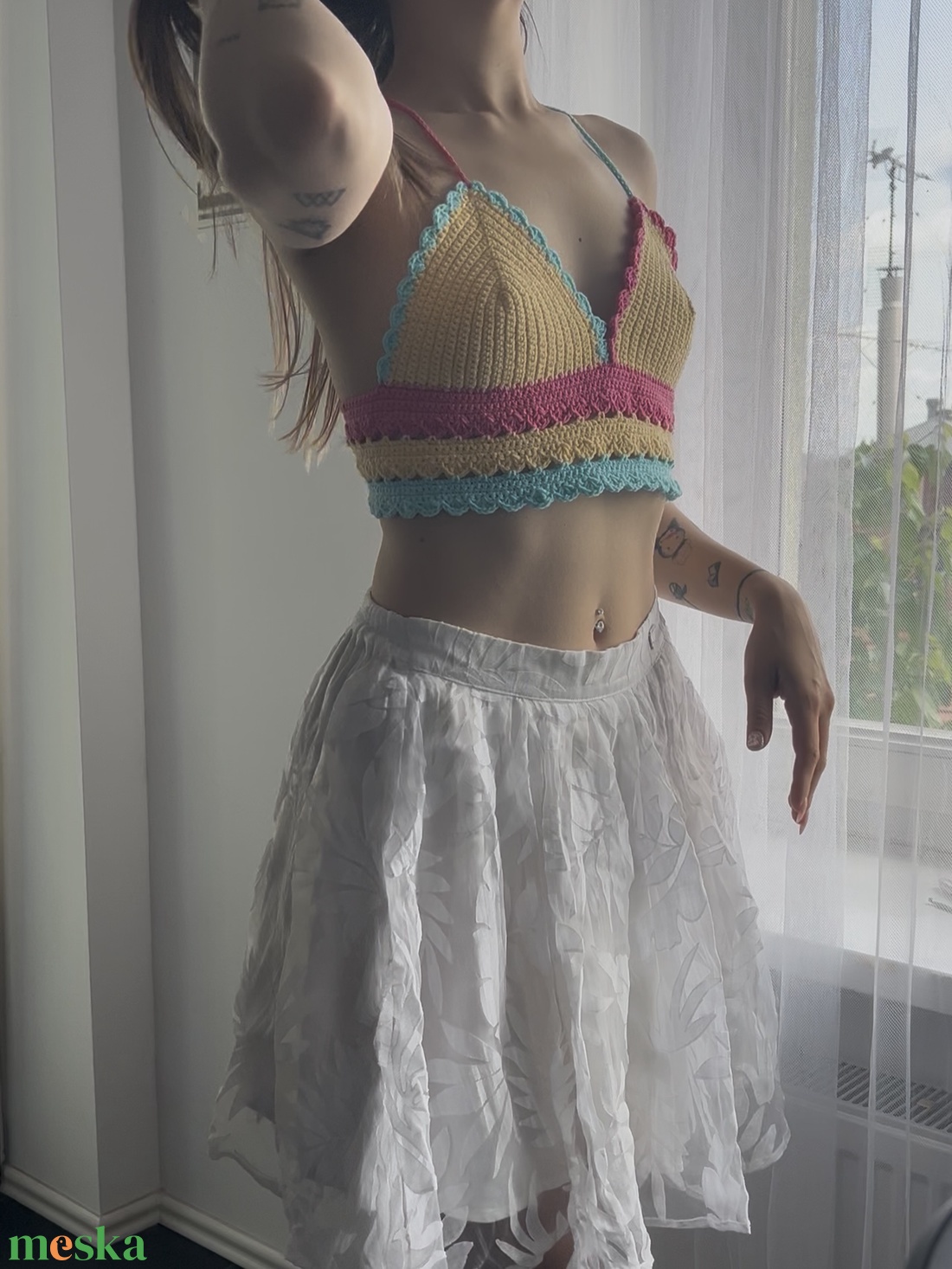 Horgolt crop top pamut és akril keverékéből fűzős hátmegoldással, egyedi kézműves darab - ruha & divat - női ruha - top - Meska.hu Horgolt crop top pamut és akril keverékéből fűzős hátmegoldással, egyedi kézműves darab - ruha & divat - női ruha - top - Meska.hu