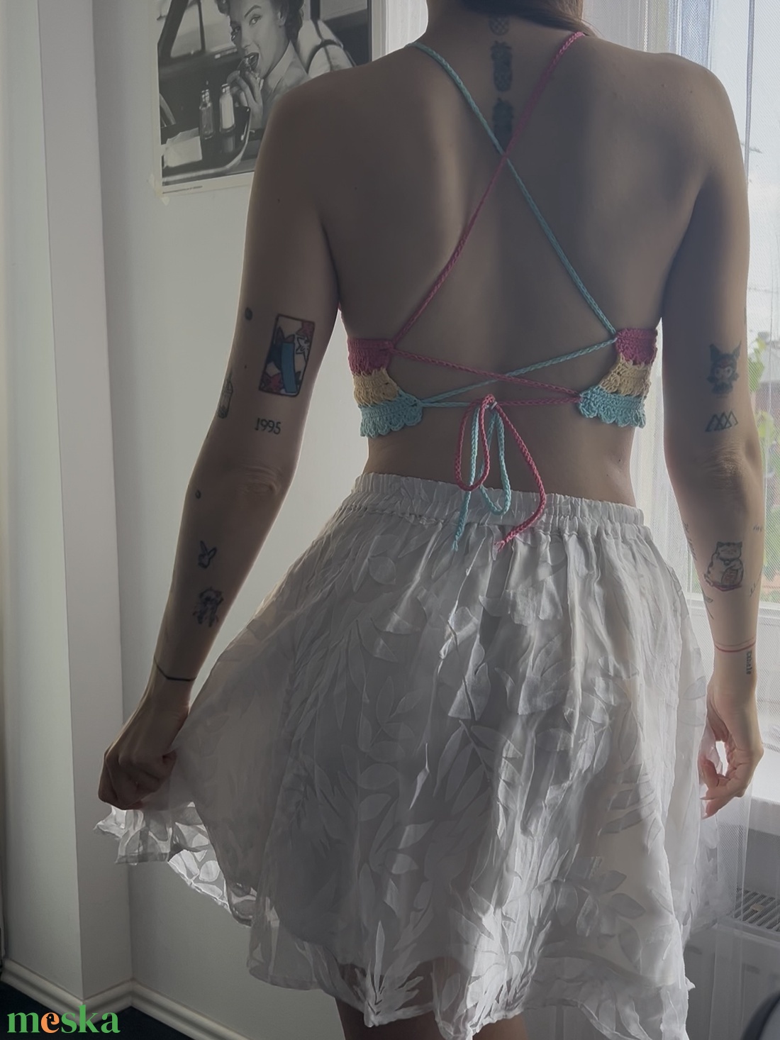Horgolt crop top pamut és akril keverékéből fűzős hátmegoldással, egyedi kézműves darab - ruha & divat - női ruha - top - Meska.hu Horgolt crop top pamut és akril keverékéből fűzős hátmegoldással, egyedi kézműves darab - ruha & divat - női ruha - top - Meska.hu