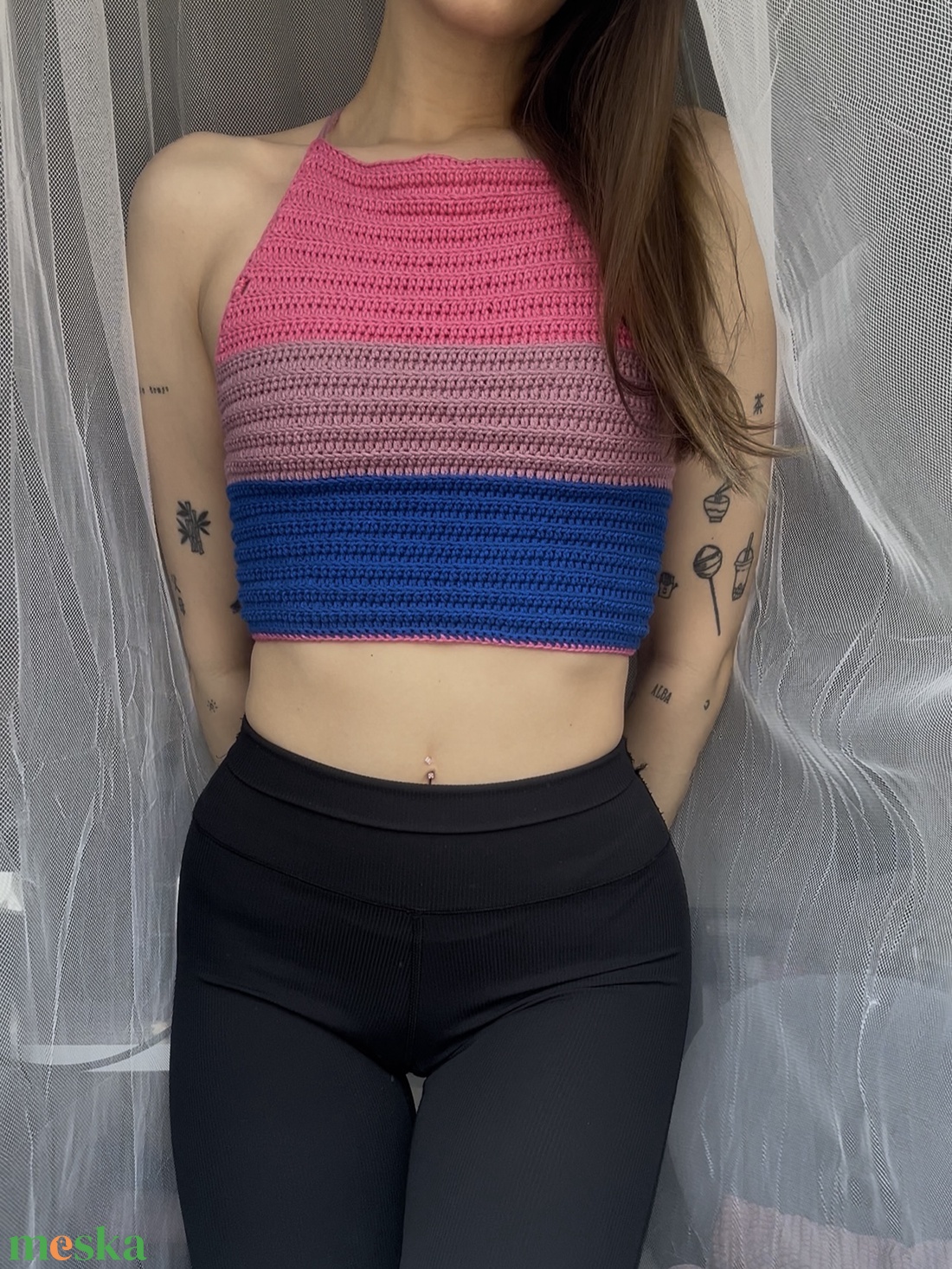 Horgolt crop top pamut és akril keverékéből fűzős hátmegoldással, egyedi kézműves darab - ruha & divat - női ruha - top - Meska.hu Horgolt crop top pamut és akril keverékéből fűzős hátmegoldással, egyedi kézműves darab - ruha & divat - női ruha - top - Meska.hu