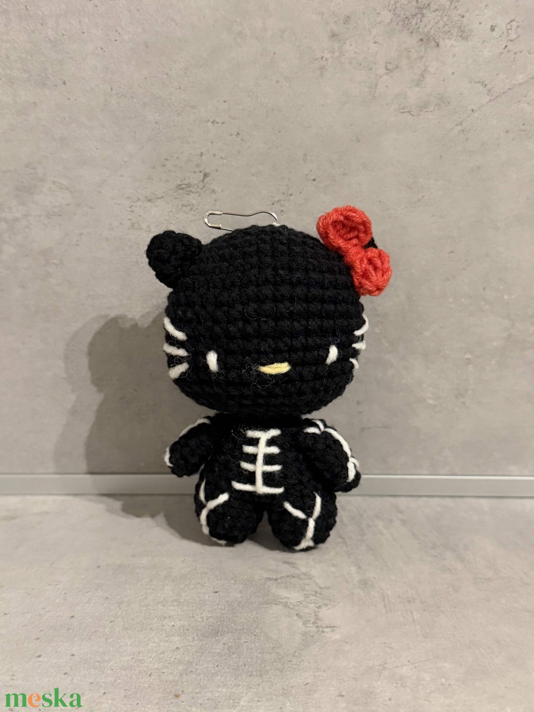 � Horgolt Csontváz Hello Kitty � Halloween / Gót Kollekció � - játék & sport - plüssállat & játékfigura - cica - Meska.hu