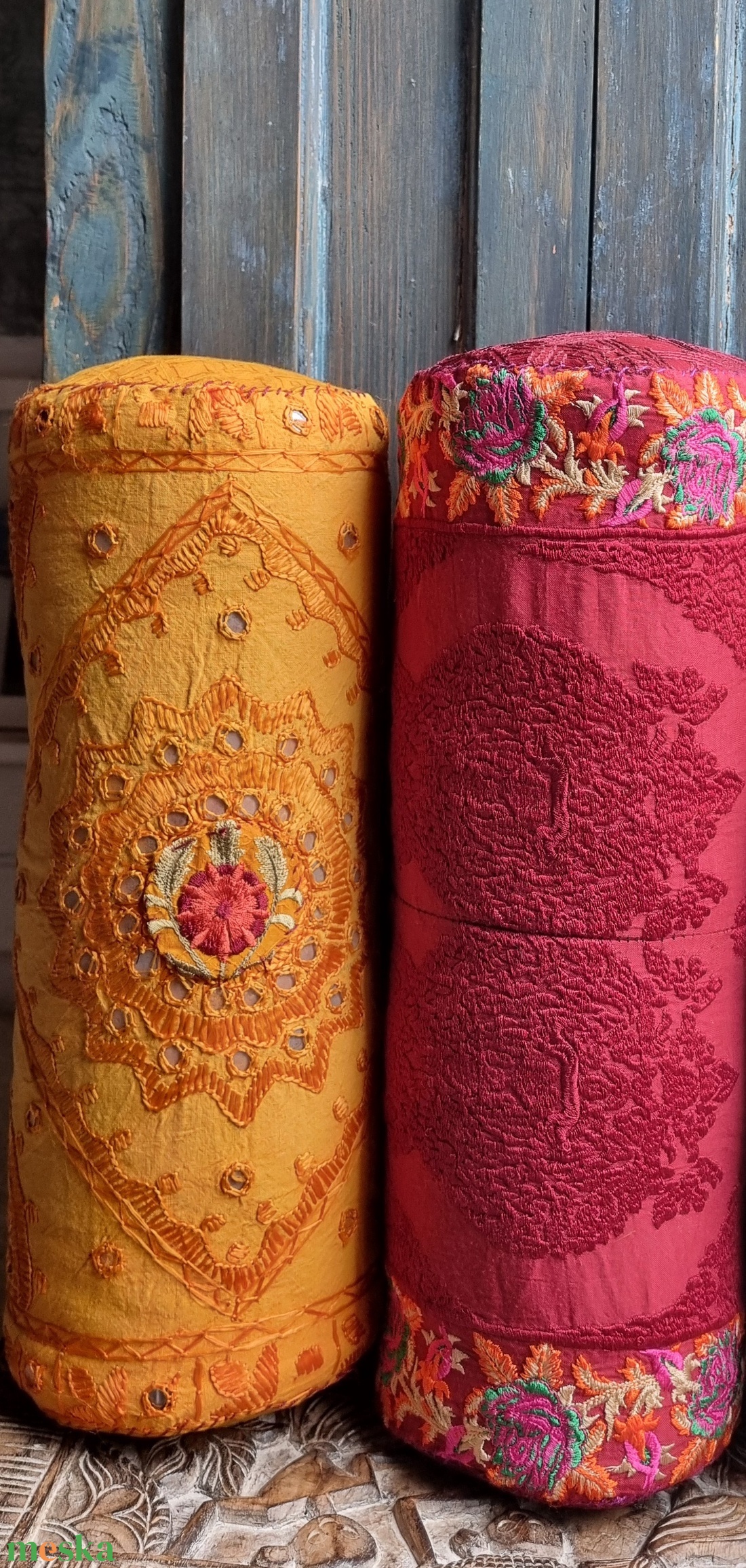 Eljövendő nyarak-Hímzett hengerpárna sárga/burgundivörös/ - játék & sport - sport és kikapcsolódás - jóga, pilates, torna - jógapárna - Meska.hu