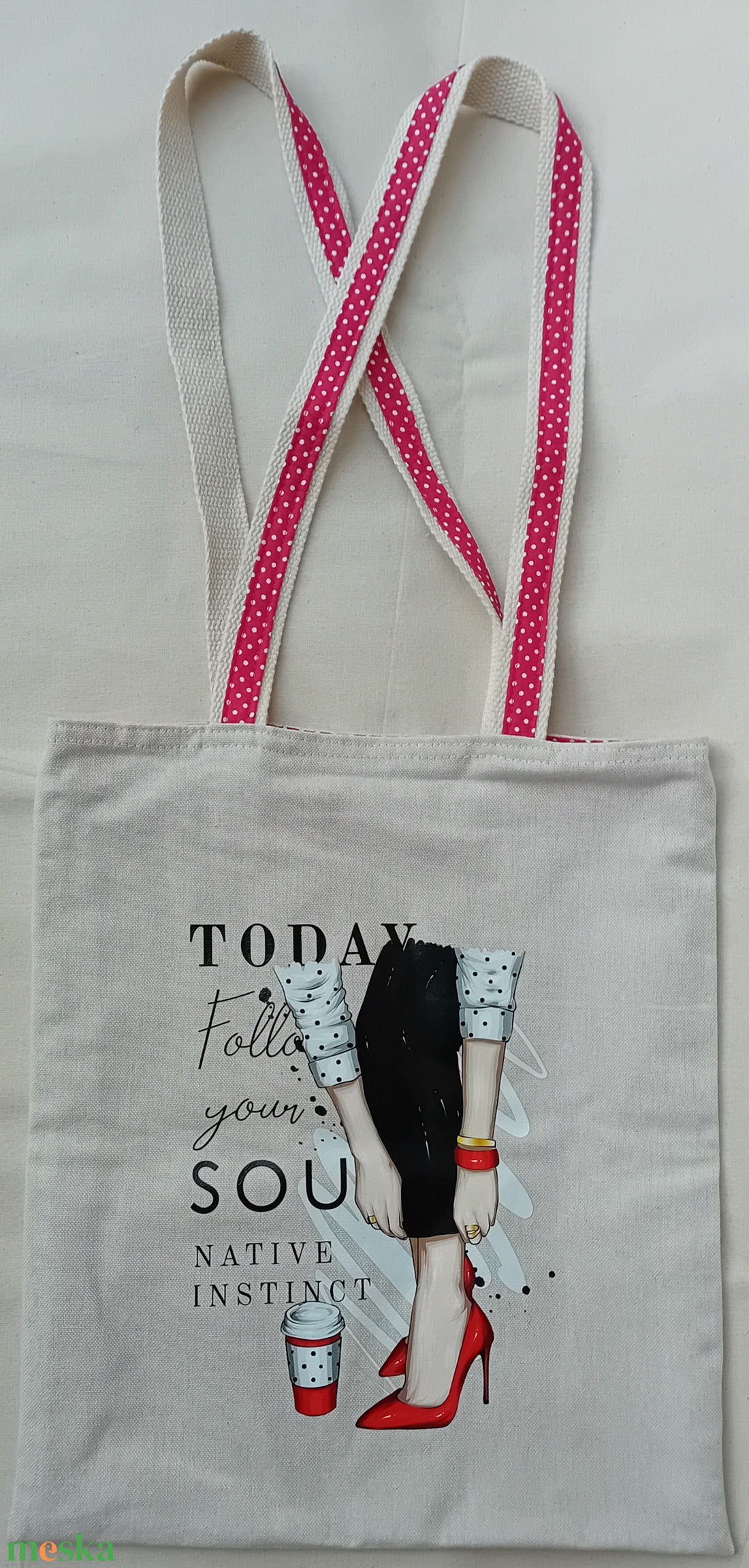 Piroscipős táska inspirációs képpel - táska & tok - bevásárlás & shopper táska - shopper, textiltáska, szatyor - Meska.hu Piroscipős táska inspirációs képpel - táska & tok - bevásárlás & shopper táska - shopper, textiltáska, szatyor - Meska.hu