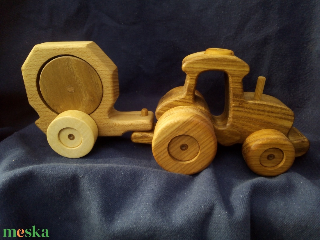 Fa Verdák bálázótraktor - játék & sport - húzó & tolójátékok - Meska.hu Fa Verdák bálázótraktor - játék & sport - húzó & tolójátékok - Meska.hu