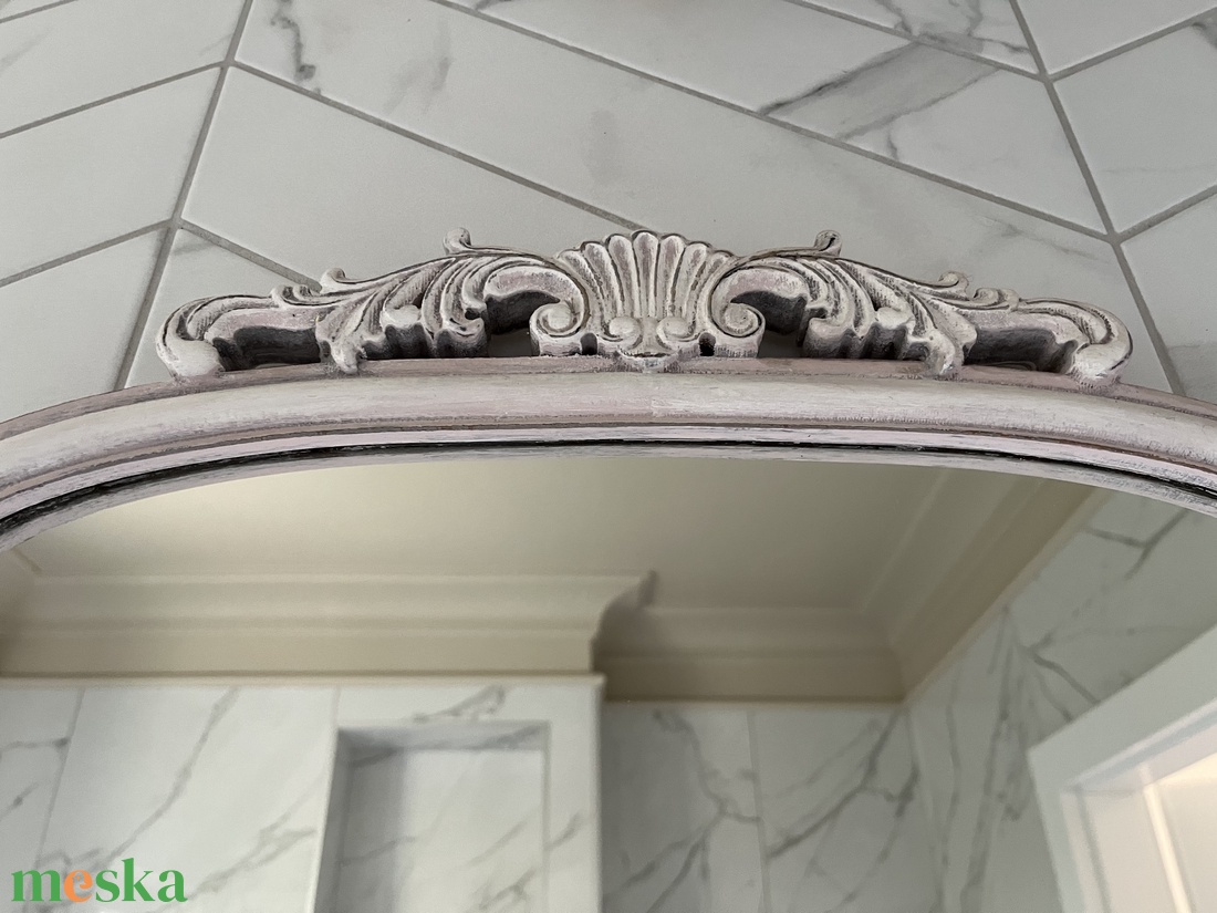 Pasztell rózsaszín és tört fehér vintage tükör - otthon & életmód - dekoráció - tükör - Meska.hu