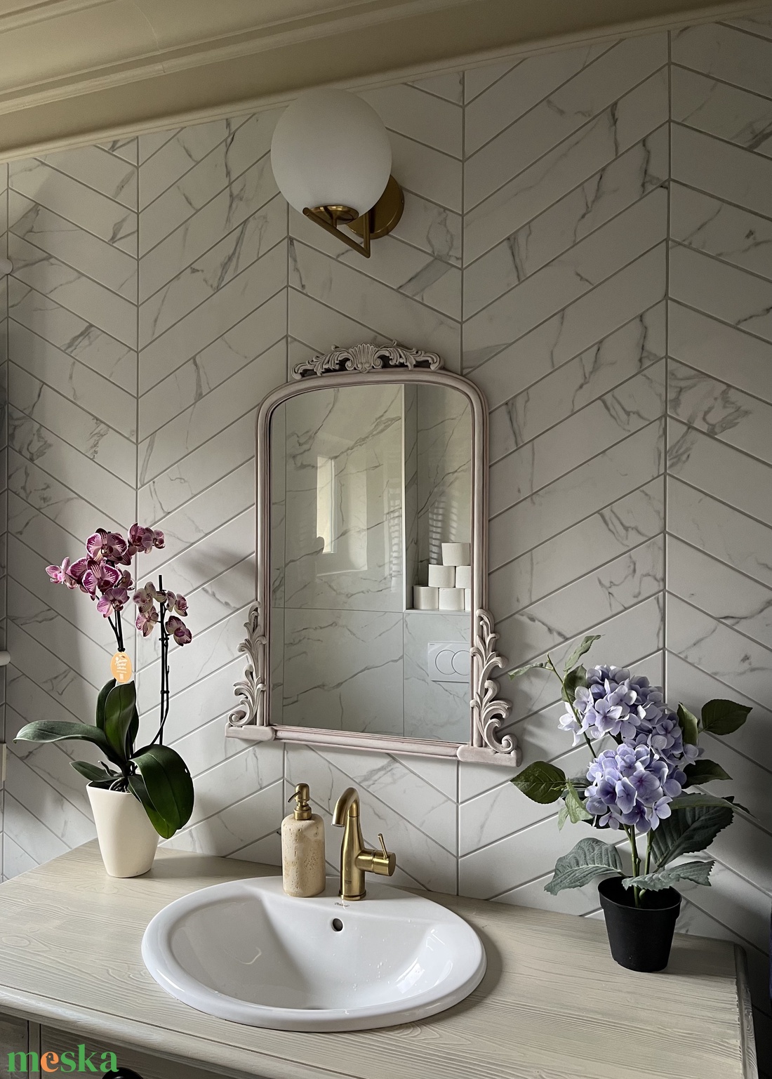 Pasztell rózsaszín és tört fehér vintage tükör - otthon & életmód - dekoráció - tükör - Meska.hu