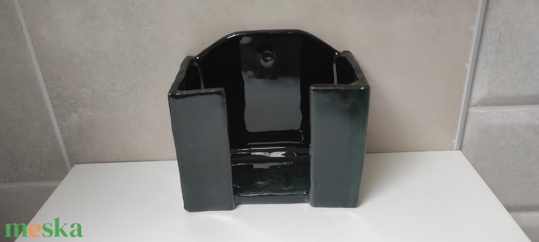 Rusztikus papírzsebkendő tartó - otthon & életmód - fürdőszoba - fürdőszobai tároló - Meska.hu