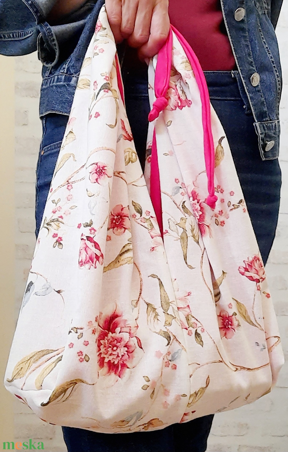 Divatos női textil táska virágos anyagból, magenta zsinórral - táska & tok - kézitáska & válltáska - kézitáska - Meska.hu
