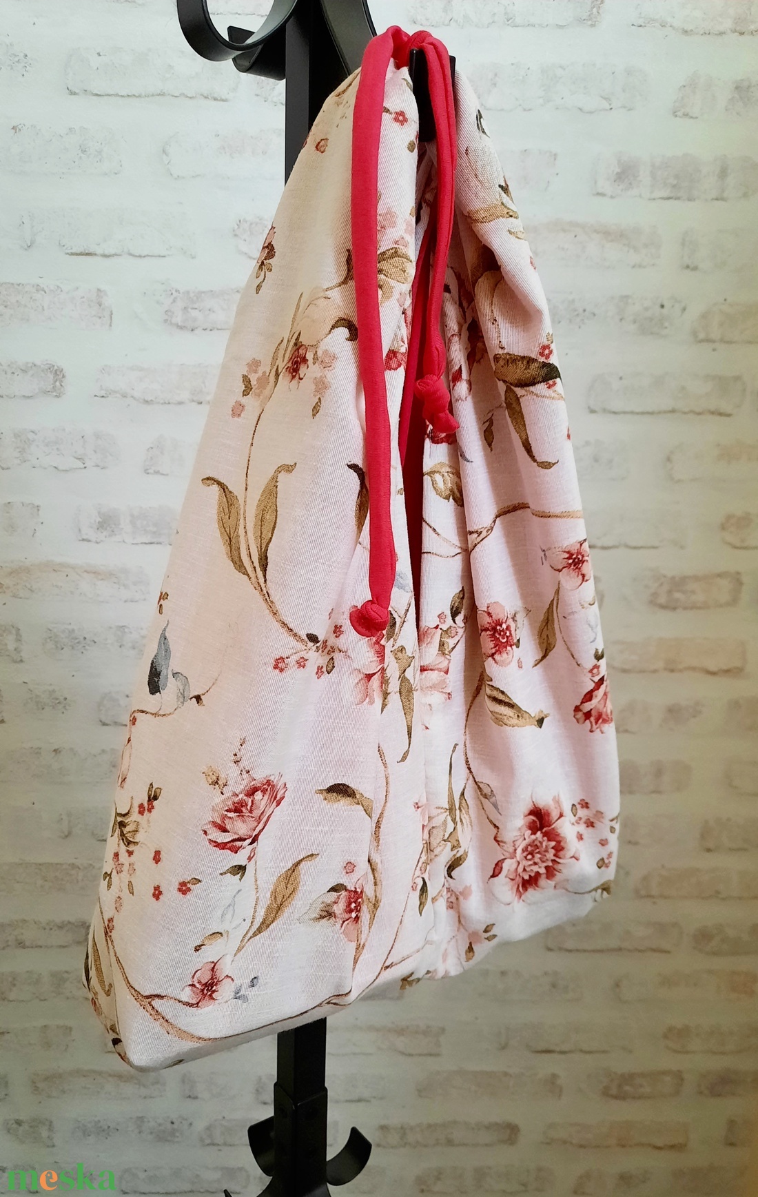 Divatos női textil táska virágos anyagból, magenta zsinórral - táska & tok - kézitáska & válltáska - kézitáska - Meska.hu