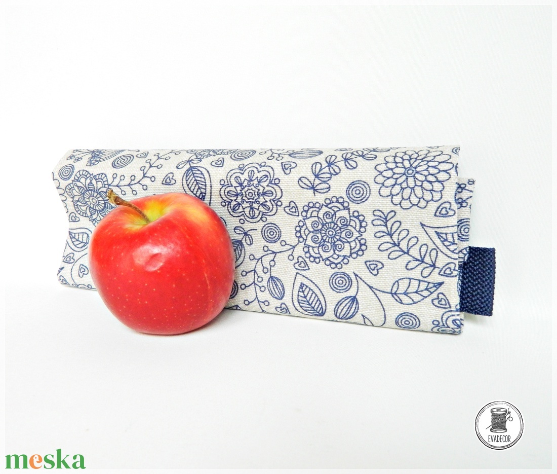 KÉK tízórais/uzsonnás tasak textil hatású viaszos vászonból - táska & tok - uzsonna- & ebéd tartó - ebéd tasak, doboz - Meska.hu KÉK tízórais/uzsonnás tasak textil hatású viaszos vászonból - táska & tok - uzsonna- & ebéd tartó - ebéd tasak, doboz - Meska.hu