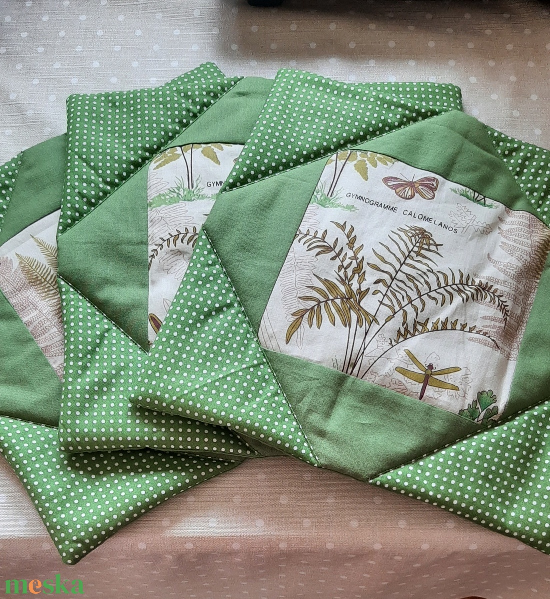 Patchwork textil edényalátét - otthon & életmód - konyhafelszerelés, tálalás - sütés, főzés - edényalátét - Meska.hu