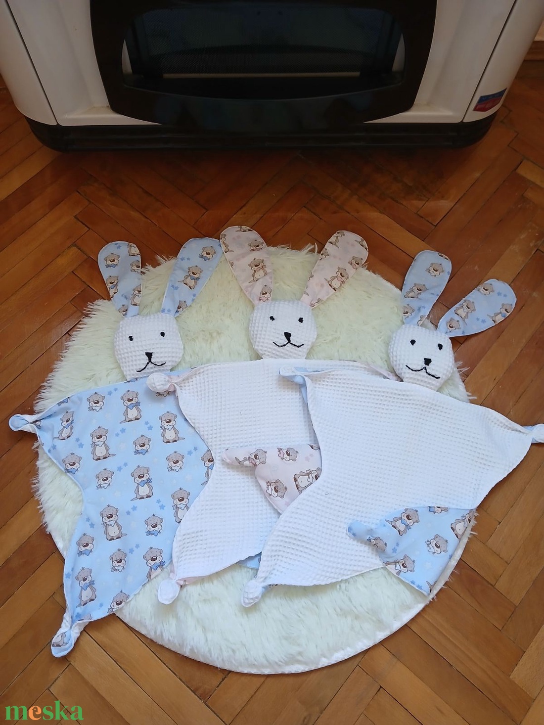 Nyuszi formájú szundikendő - otthon & életmód - babaszoba, gyerekszoba - babaszoba dekoráció - Meska.hu Nyuszi formájú szundikendő - otthon & életmód - babaszoba, gyerekszoba - babaszoba dekoráció - Meska.hu
