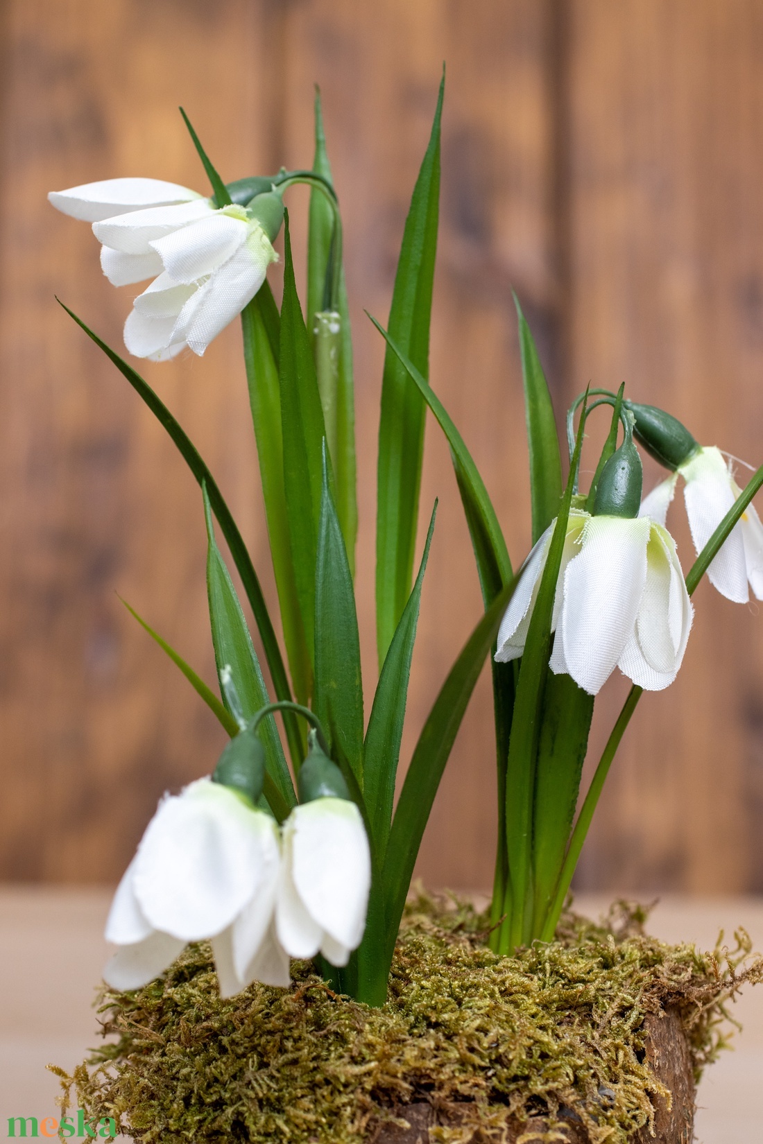 Tavaszi Hóvirág asztaldísz - kókuszdióban - otthon & lakás - dekoráció - asztal és polc dekoráció - asztaldísz - Meska.hu