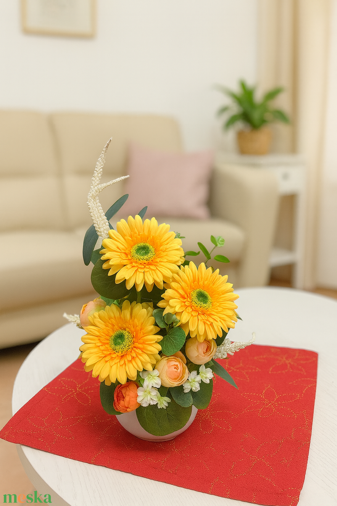 Napfényes sárga gerbera asztaldísz  35 cm magas virágkompozíció - otthon & életmód - dekoráció - asztal és polc dekoráció - asztaldísz - Meska.hu