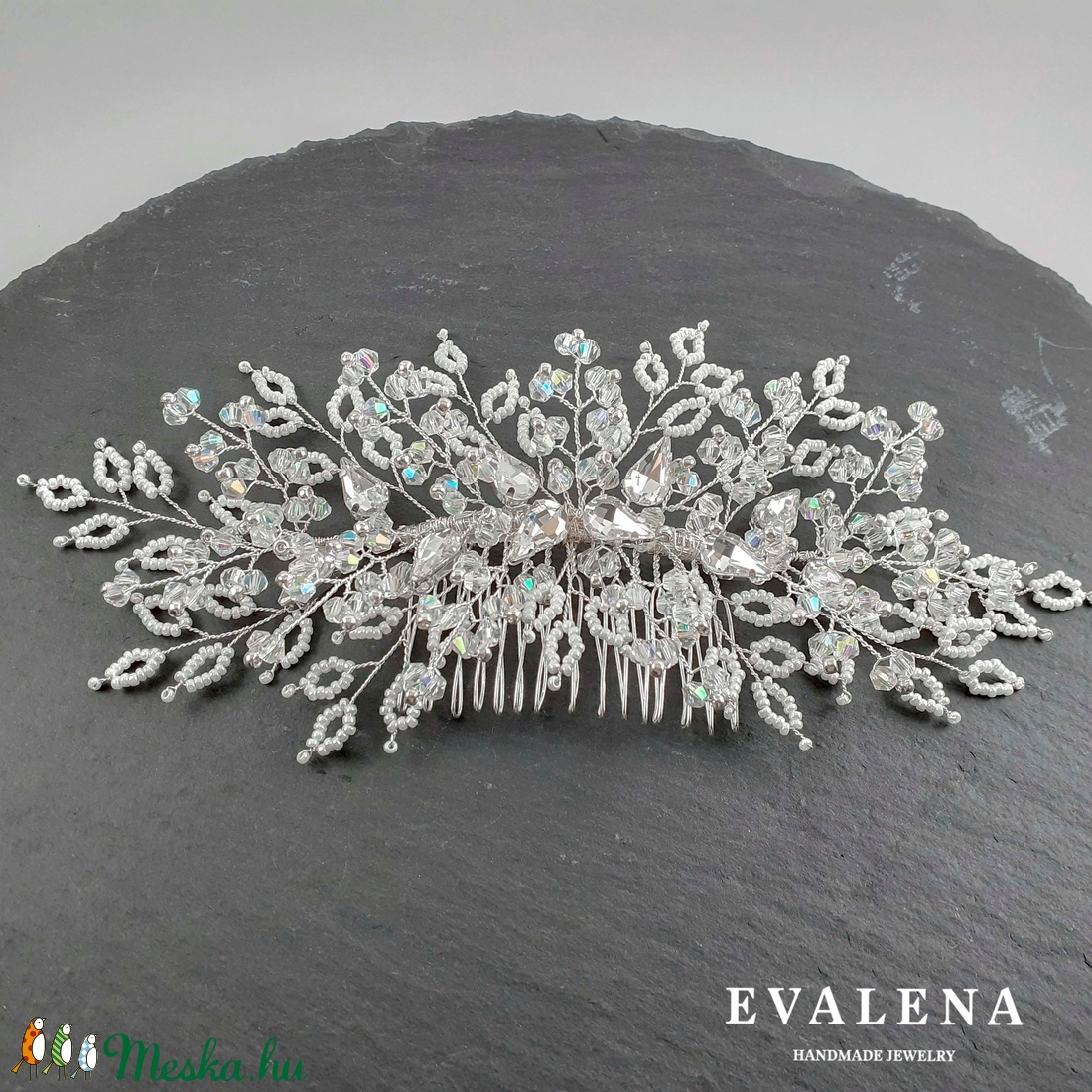 Menyasszonyi fejdísz gyöngy levelekkel - esküvő - hajdísz - fésűs hajdísz - Meska.hu