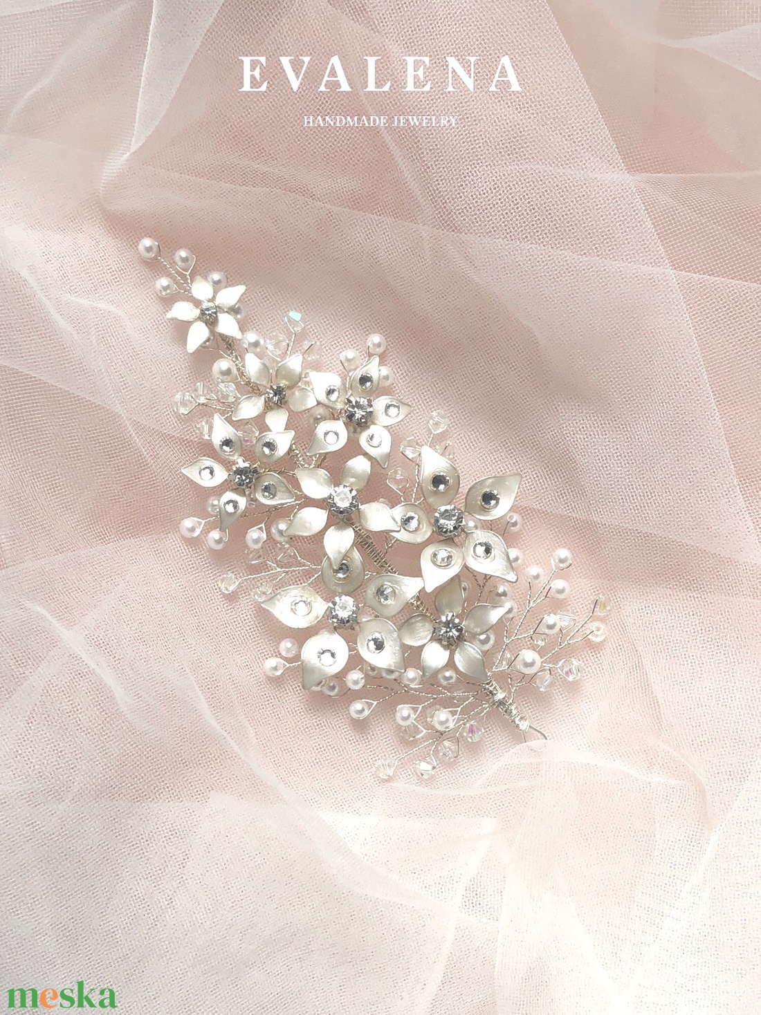 Gyöngyház fehér virágos hajékszer - esküvő - hajdísz - kontydísz & hajdísz - Meska.hu