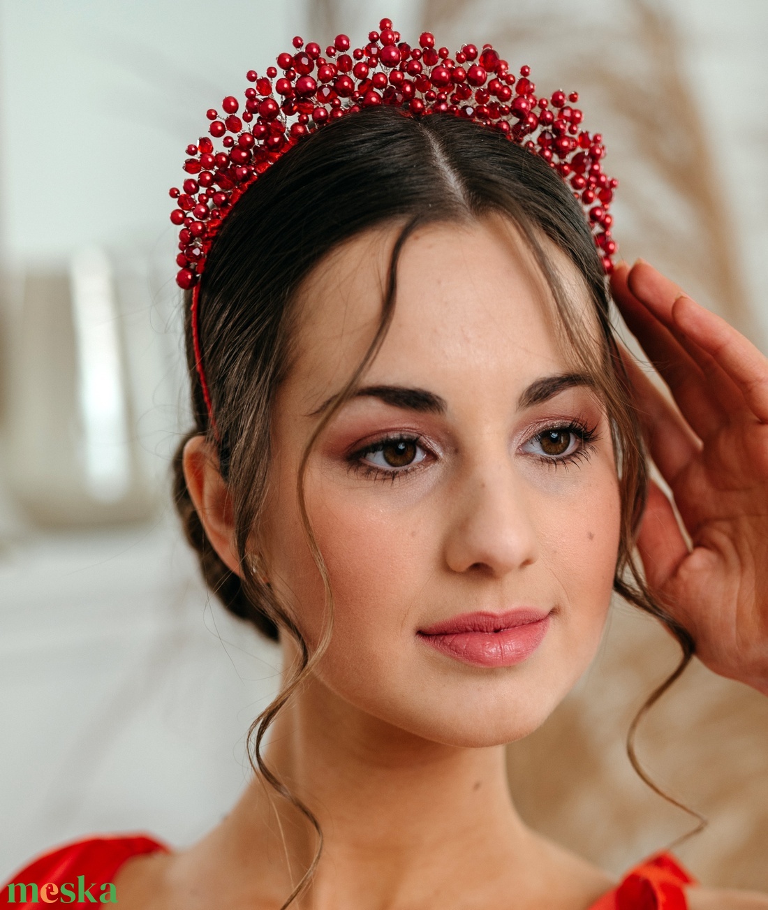 Piros gyöngyös menyecske fejdísz - esküvő - hajdísz - hajpánt - Meska.hu