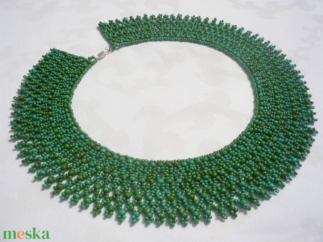 türkizzöld kőmintás széles gyöngygallér, gyöngynyaklánc, ajándék - ékszer - nyaklánc - nyakpánt, gallér - Meska.hu