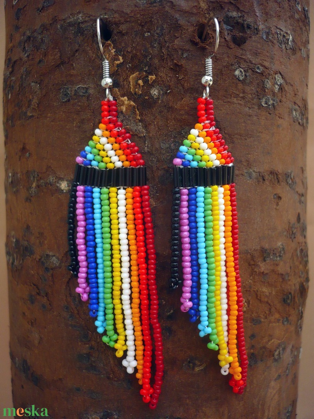 Szivárvány színű színes  gyöngy lógós, hosszú fülbevalók, ajándék - ékszer - fülbevaló - csillár fülbevaló - Meska.hu