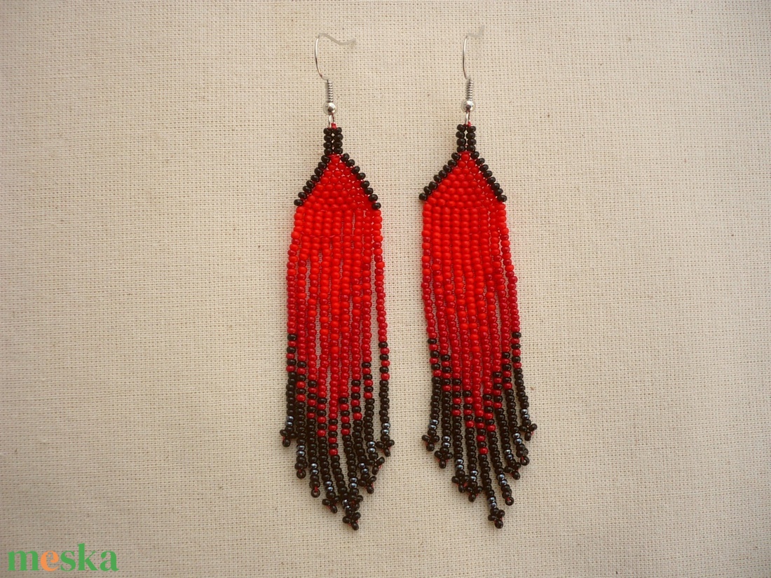  Fekete-piros színátmenetes láva  gyöngy fülbevaló - ékszer - fülbevaló - csillár fülbevaló - Meska.hu