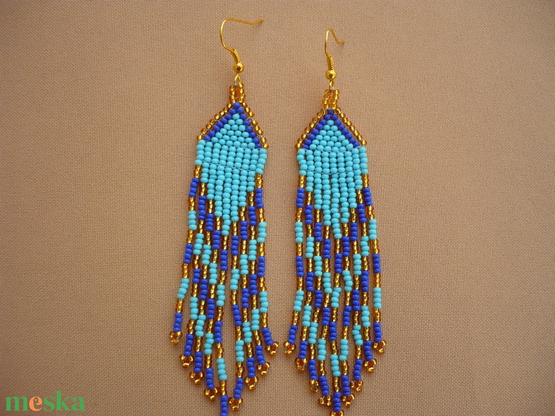 Türkiz-kék-arany gyöngy fülbevaló, gyöngy ékszer - ékszer - fülbevaló - csillár fülbevaló - Meska.hu