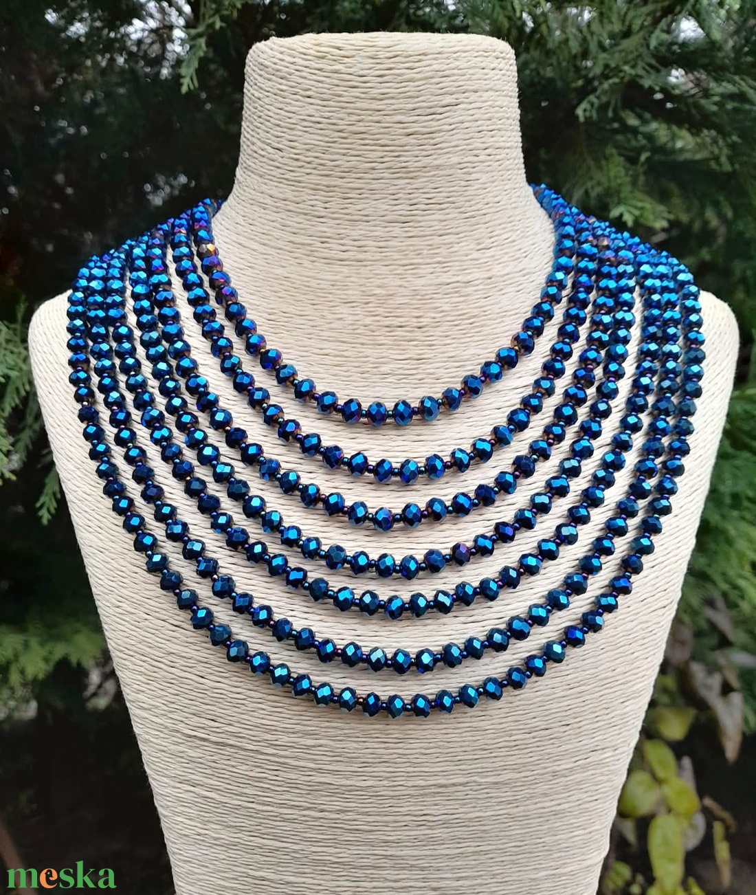  Hétsoros éjkék, színjátszó csiszolt gyöngy kaláris  - ékszer - nyaklánc - gyöngyös nyaklánc - Meska.hu