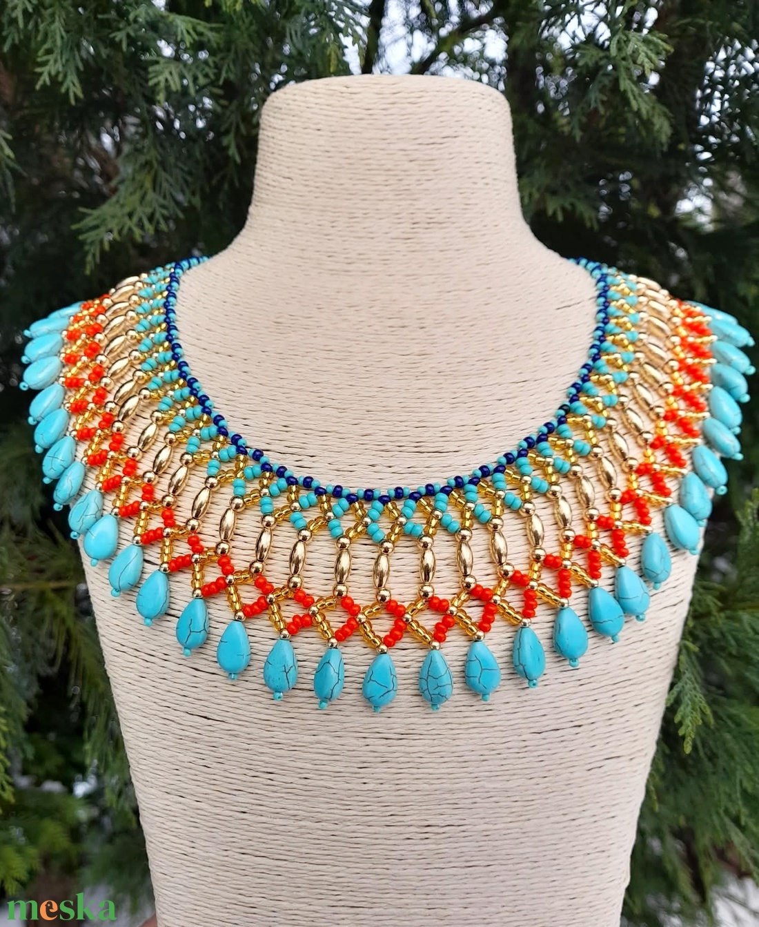 Egyiptomi nyaklánc türkiz gyöngyökkel - ékszer - nyaklánc - gyöngyös nyaklánc - Meska.hu